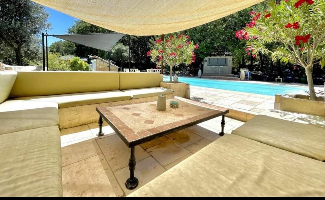 Les Lezards 2 Au Soleil Draguignan Bed and Breakfast Εξωτερικό φωτογραφία